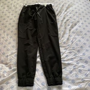 Mesh-enhanced jogger pant